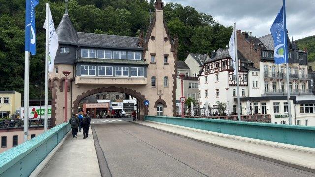 Das Brückentor auf der Trarbacher Seite