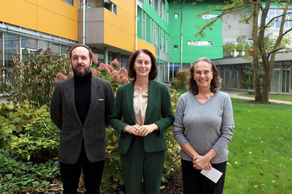 v.l. David Philippi (stellv. Bereichsleiter Berufsbildende Schule), Dr. Katarina Barley (MdEP), Petra Sommer-Schmeichel (Bereichsleiterin Berufsbildende Schule)