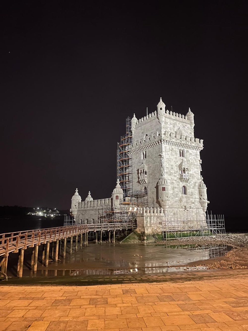 Der Torre de Belém bei Nacht