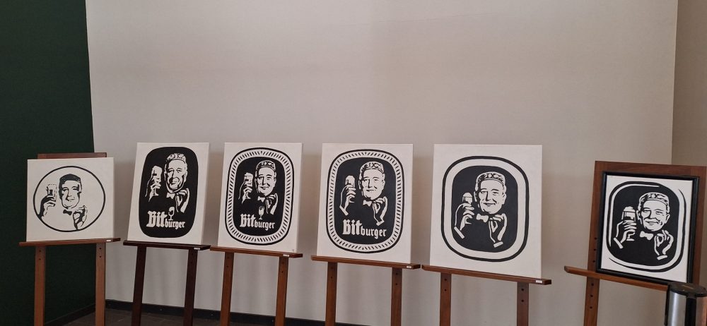 eine Ausstellung des Genießer-Logos im Bitburger Brauereimuseum