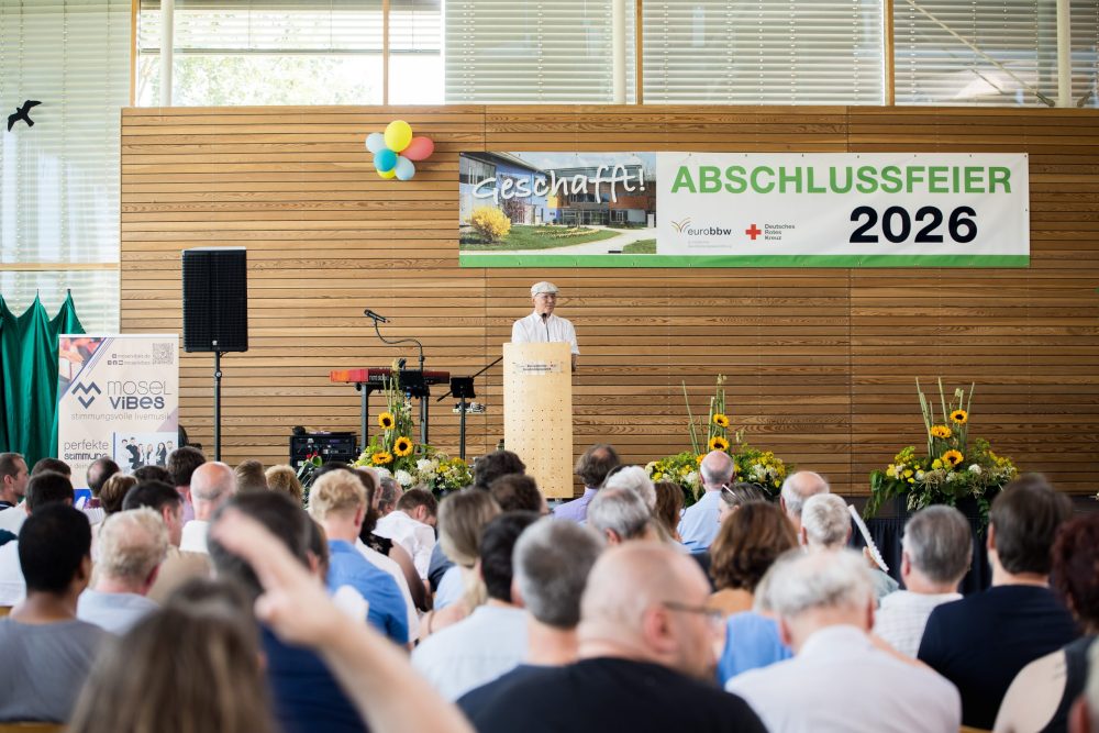 Herr Fröhling bei seiner emotionalen Rede