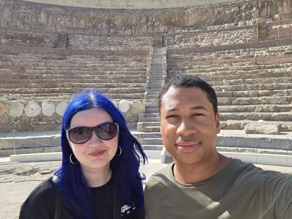 John und Lilly im Teatro Romano in Cartagena