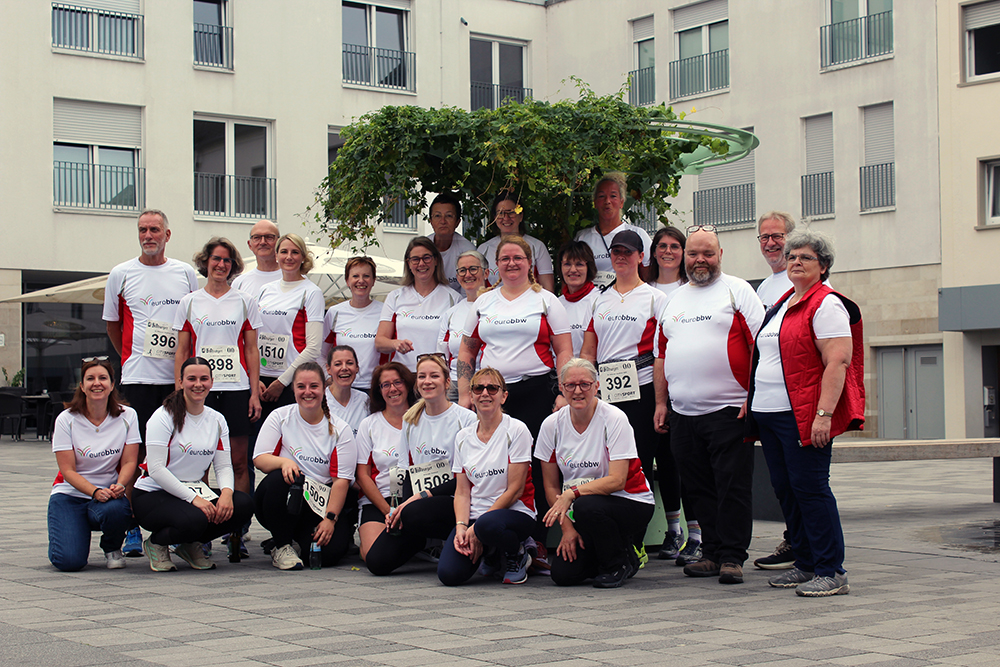Gruppenfoto des gesamten Teams Euro-BBW